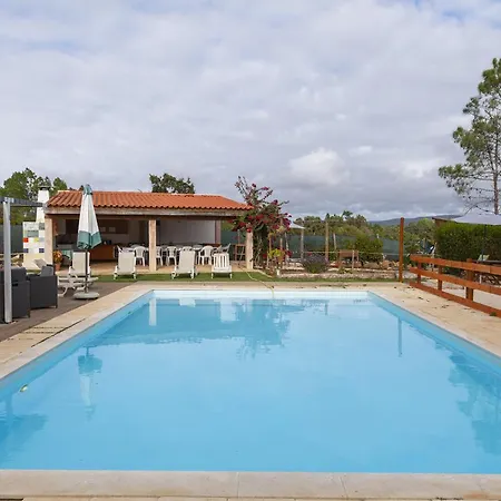 בית אירוח Montes De Praias